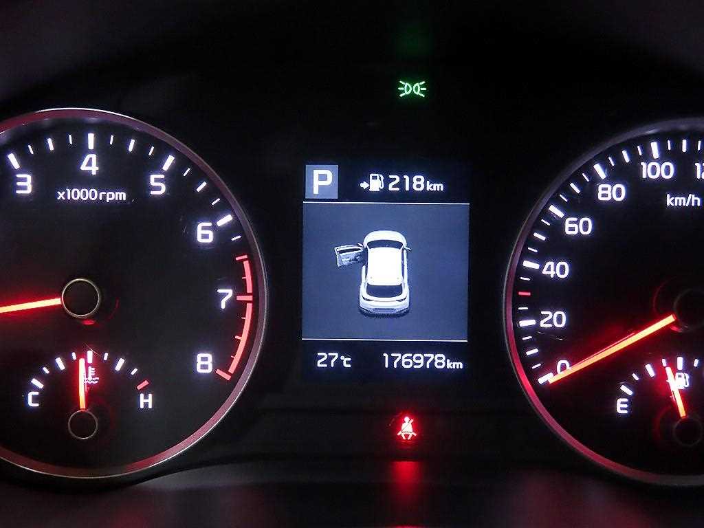 KIA Stonic - Vista 9