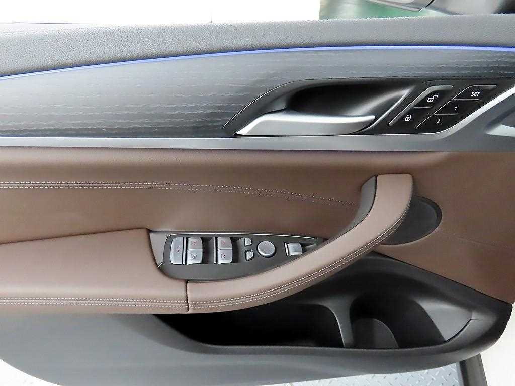 BMW X4 - Vista 11