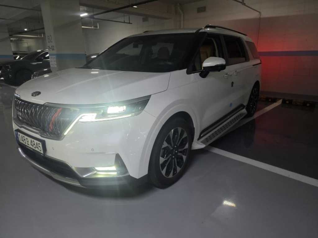 KIA Carnival - Vista 2