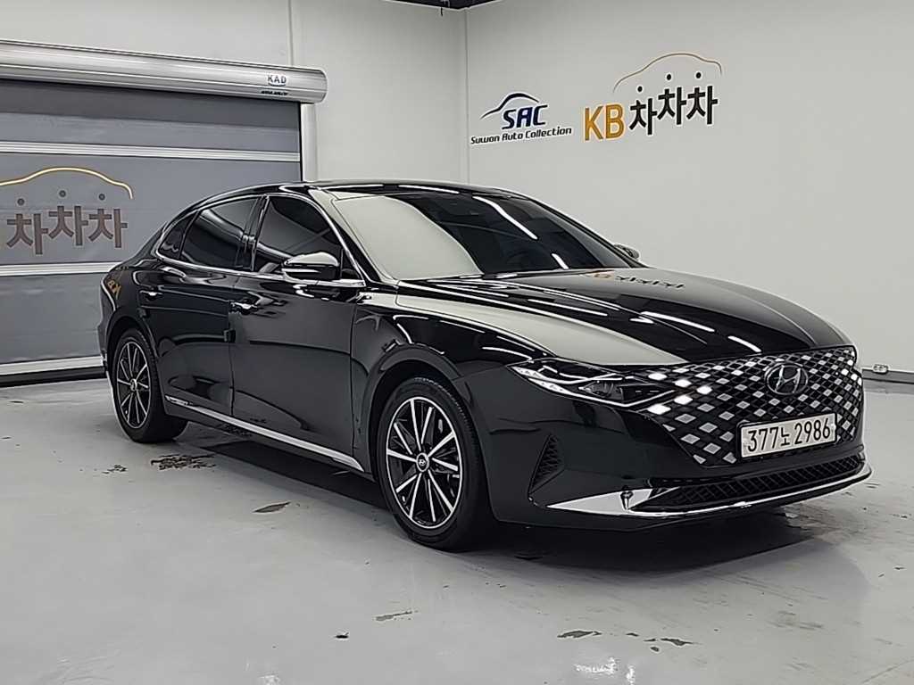 HYUNDAI Grandeur - Vista 4