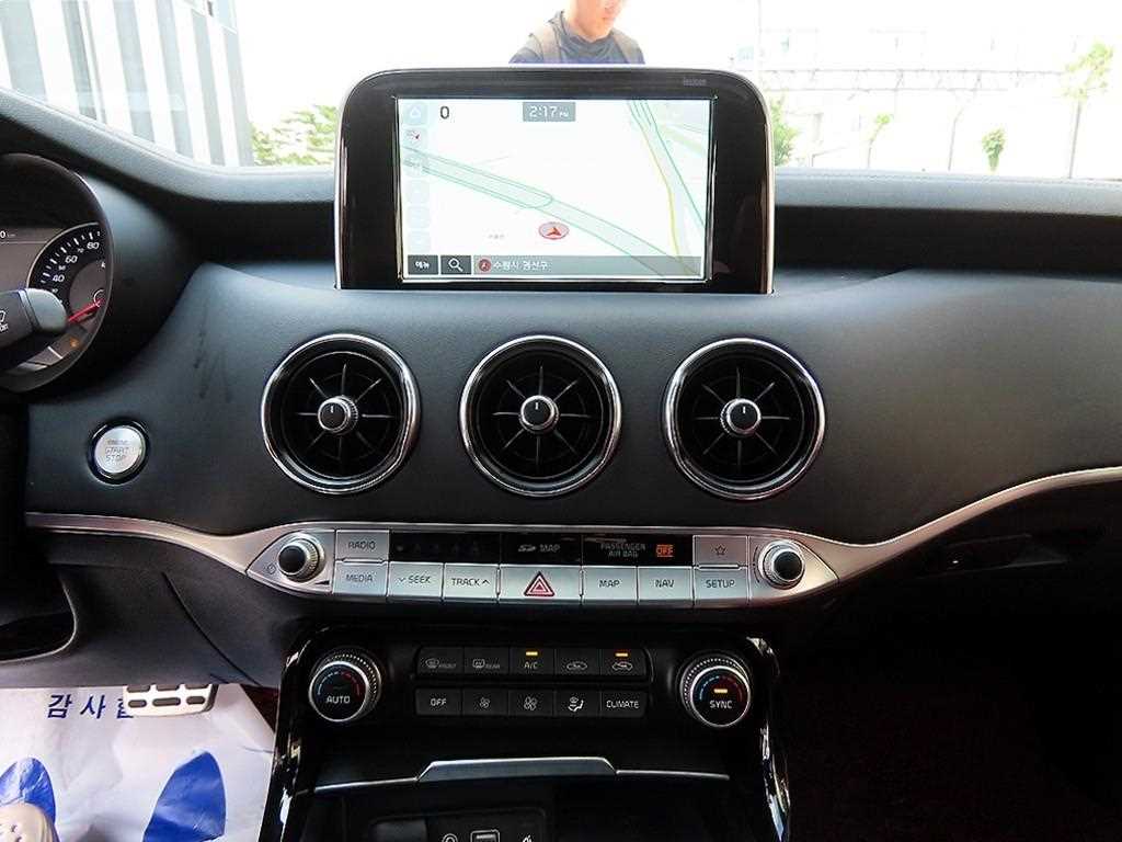 KIA Stinger 2018 Rojo - Importación desde Corea - HF Imports Iquique - Foto 13