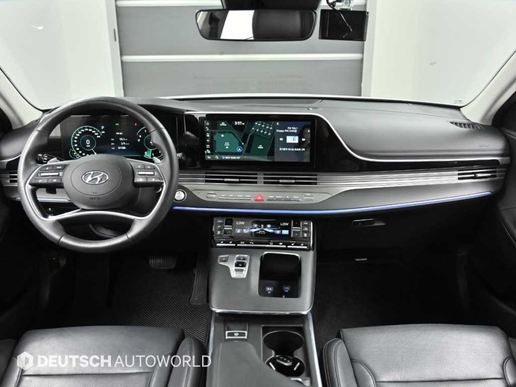 HYUNDAI Grandeur - Vista 7