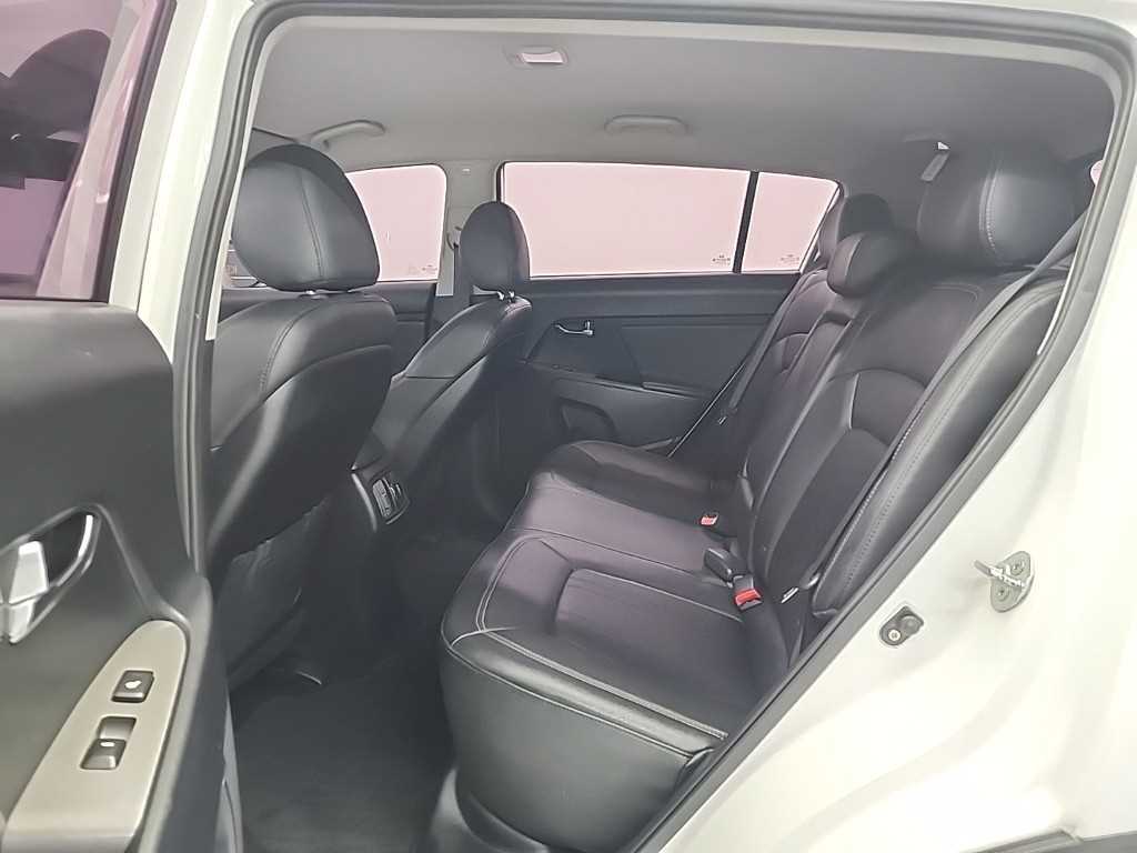 KIA Sportage - Vista 12