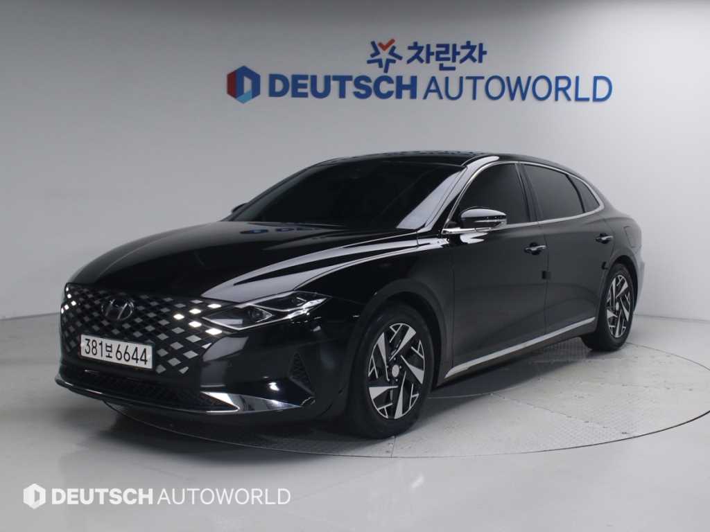 HYUNDAI Grandeur - Vista 3