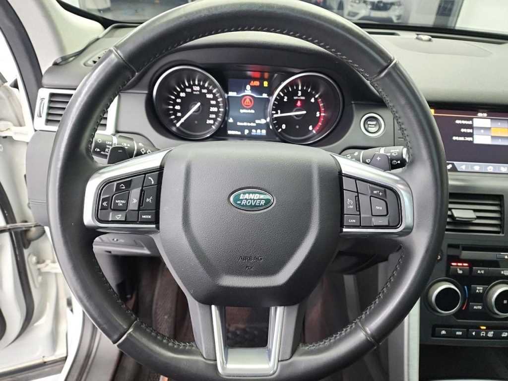 Land Rover Discovery Sports - Vista 9
