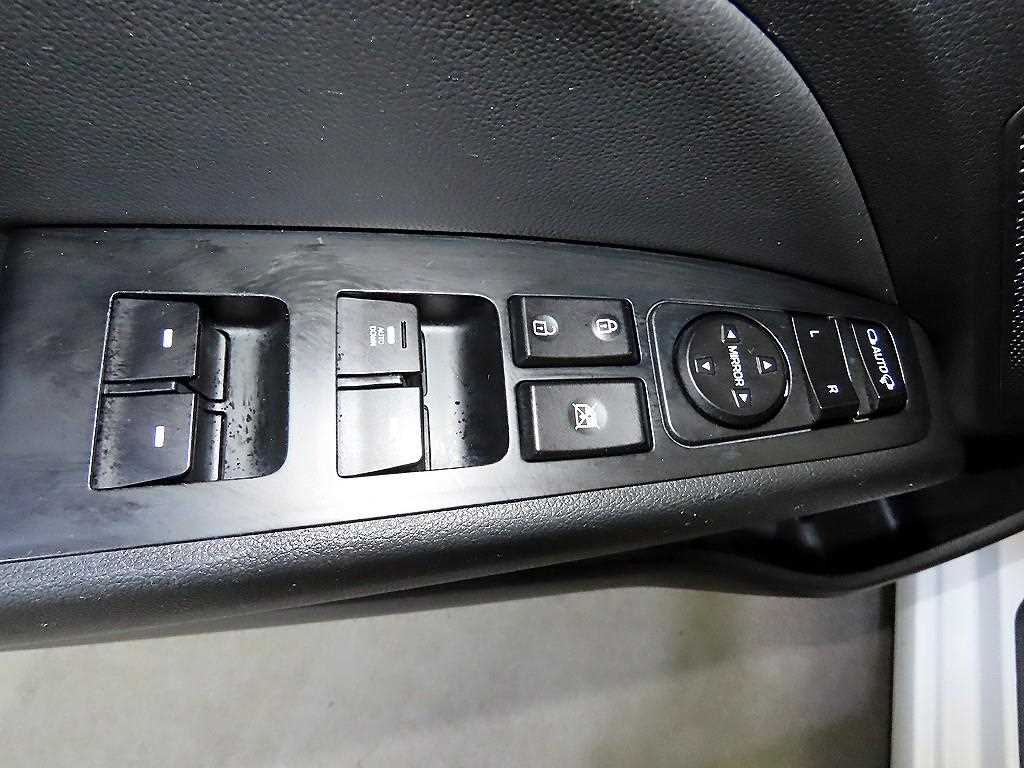 HYUNDAI Avante 2019 Blanco - Importación desde Corea - HF Imports Iquique - Foto 13