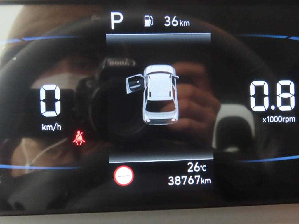 HYUNDAI Casper - Vista 8