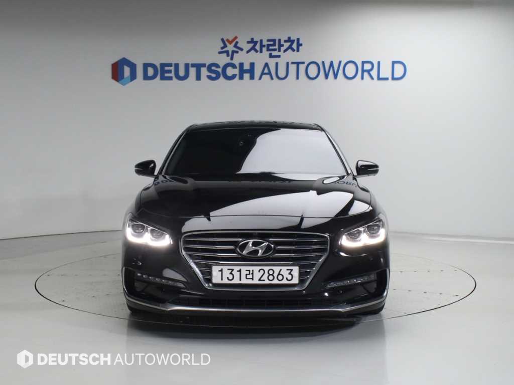 HYUNDAI Grandeur - Vista 3