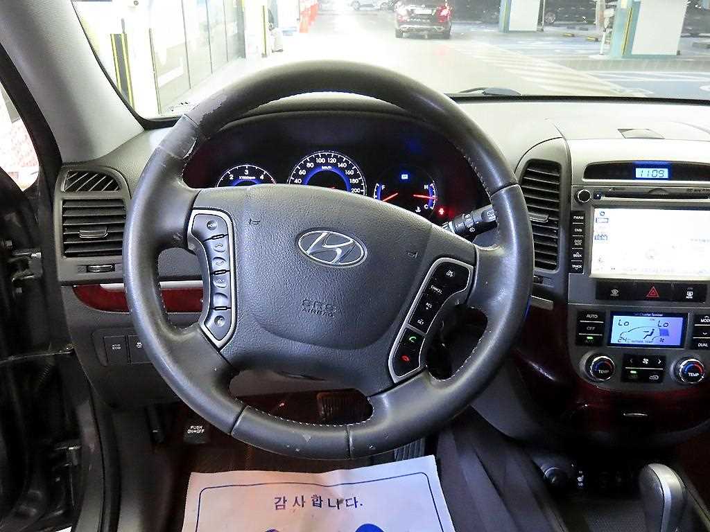 HYUNDAI Santa Fe - Vista 8