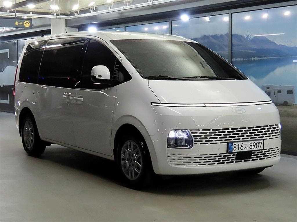 HYUNDAI Staria 2025 Blanco - Importación desde Corea - HF Imports Iquique - Foto 1