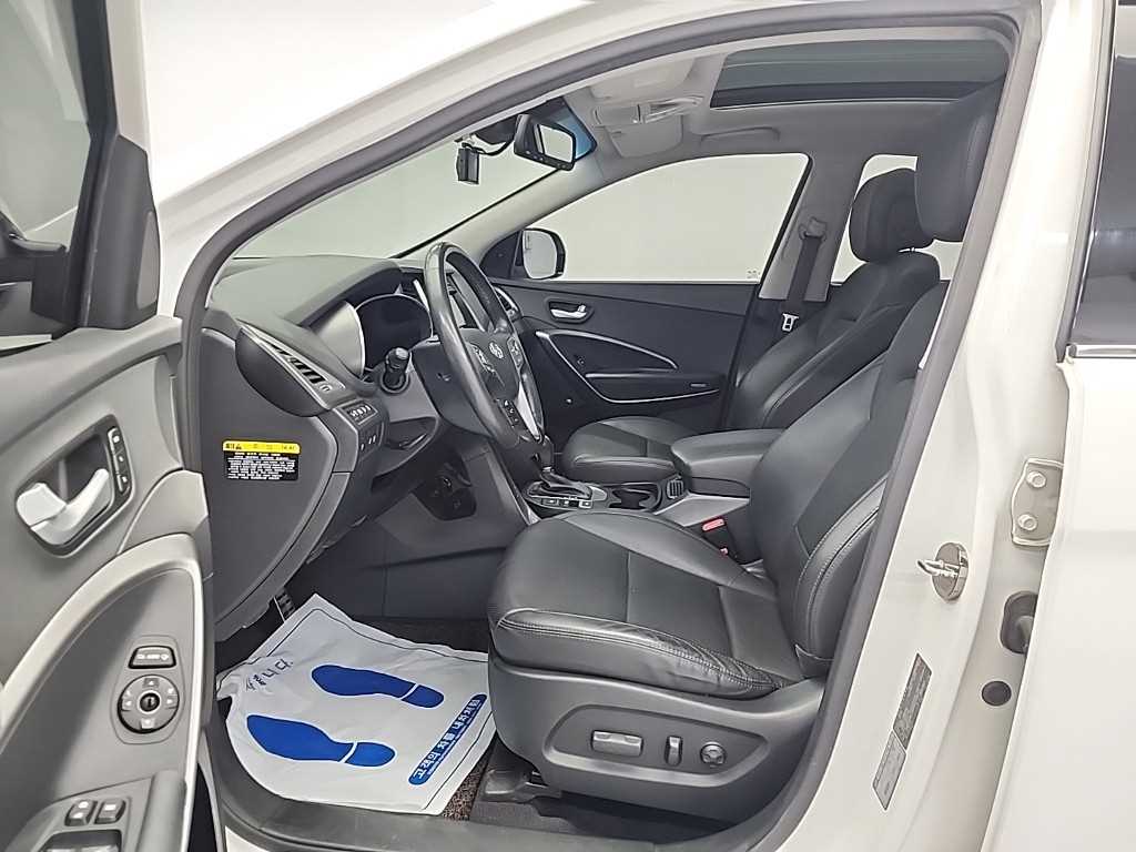 HYUNDAI Maxcruz - Vista 11