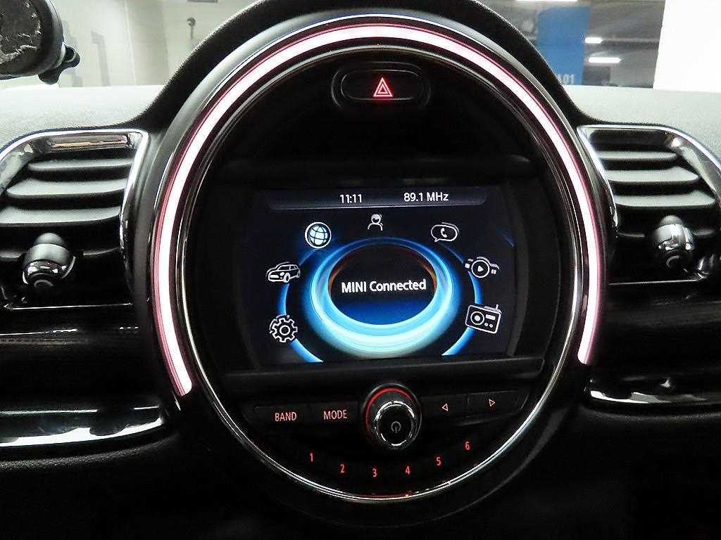 Mini Clubman - Vista 9