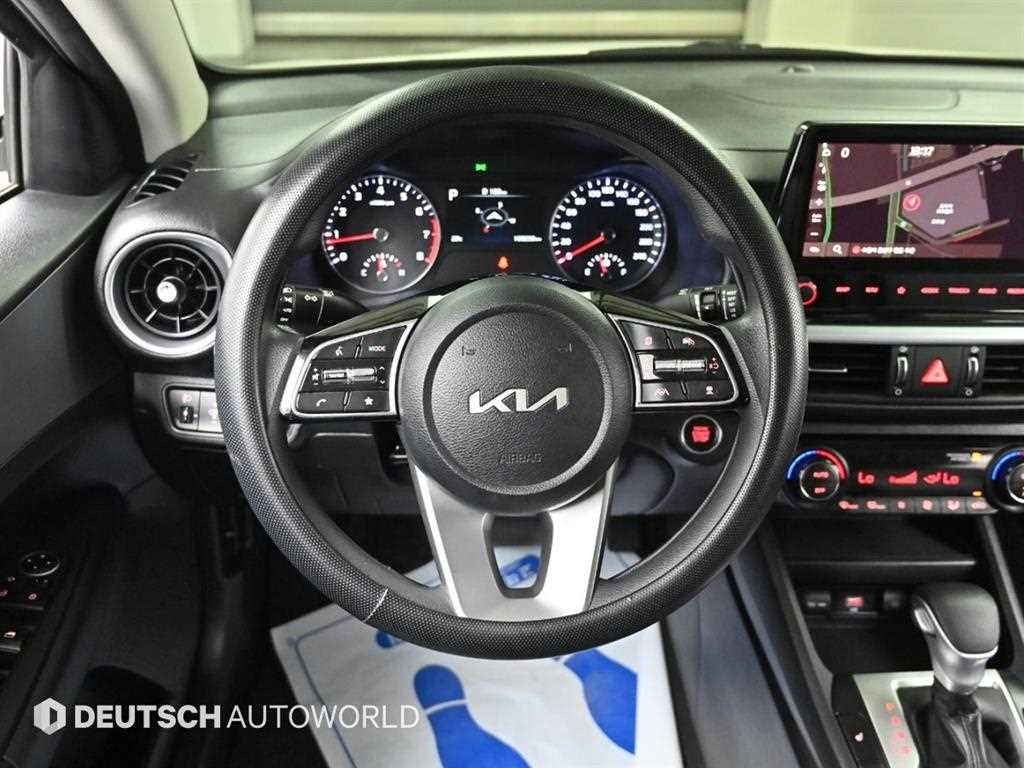 KIA K3 2022 Blanco - Importación desde Corea - HF Imports Iquique - Foto 13