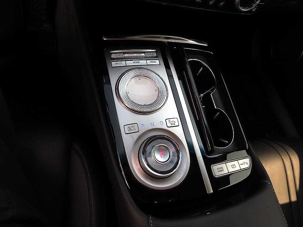 Genesis G80 - Vista 10