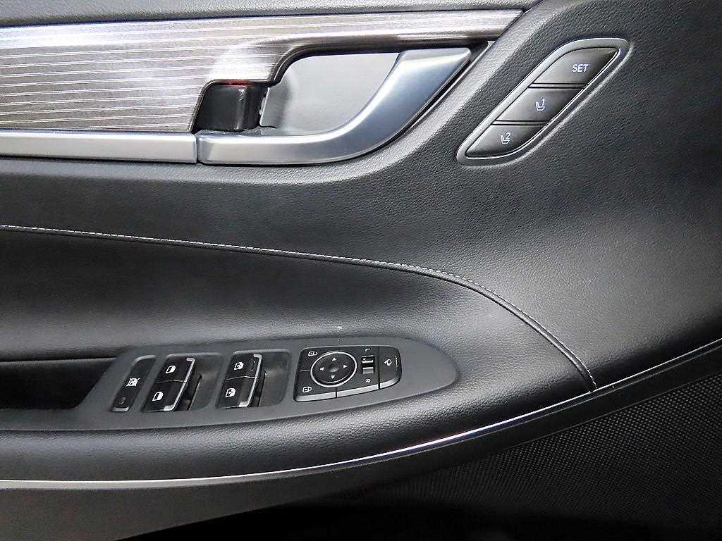 HYUNDAI Grandeur 2018 Negro - Importación desde Corea - HF Imports Iquique - Foto 13