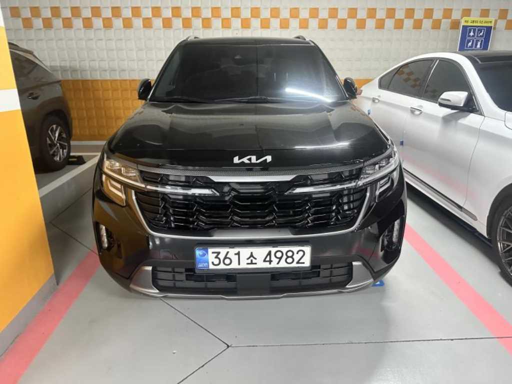 KIA Seltos 2023 Negro - Importación desde Corea - HF Imports Iquique - Foto 1