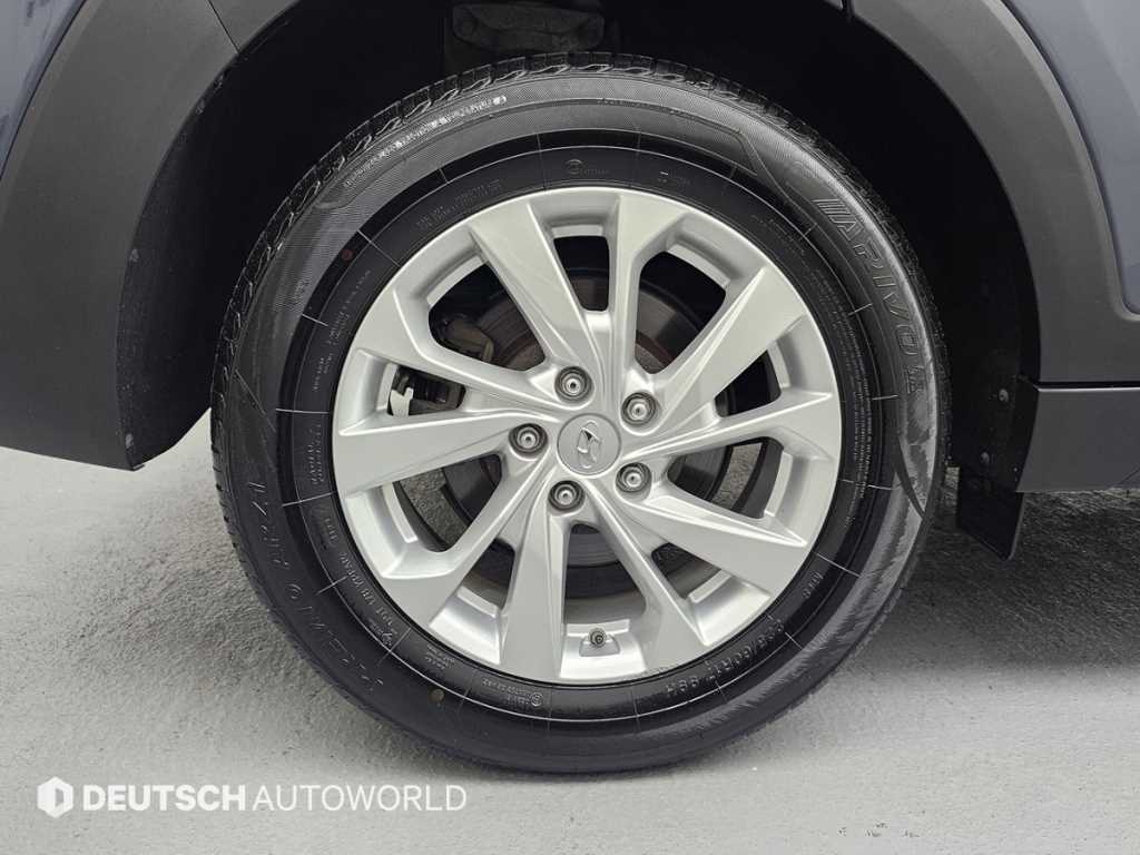 HYUNDAI Tucson - Vista 5