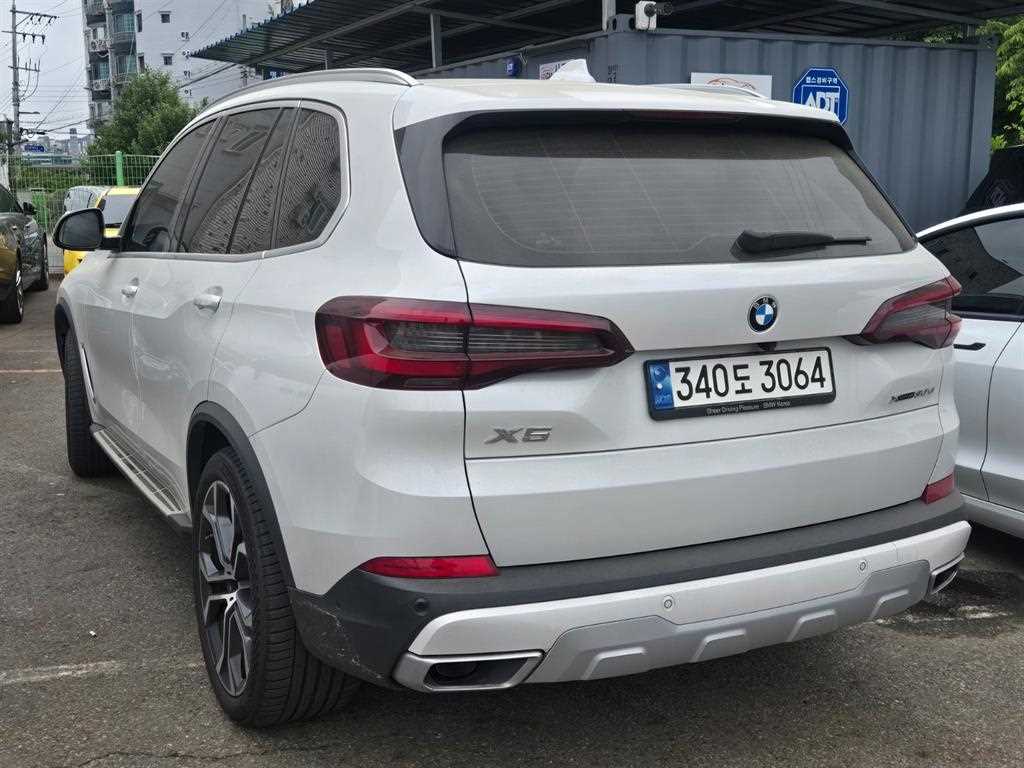 BMW X5 - Vista 4