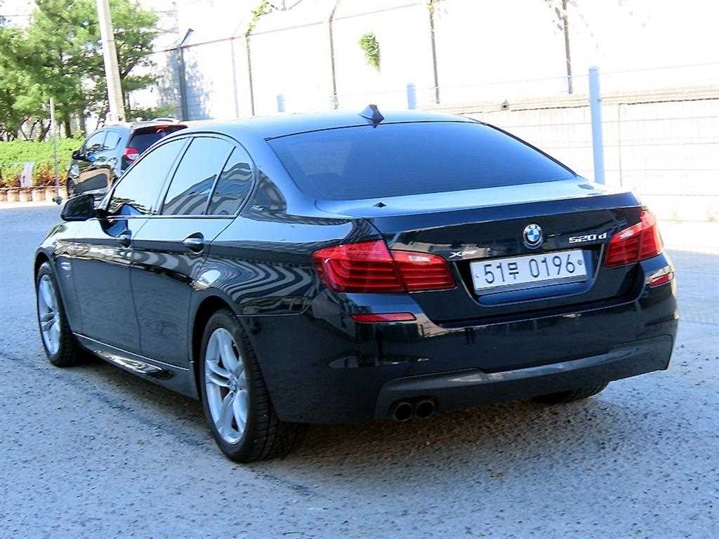 BMW 5 Series - Vista 3