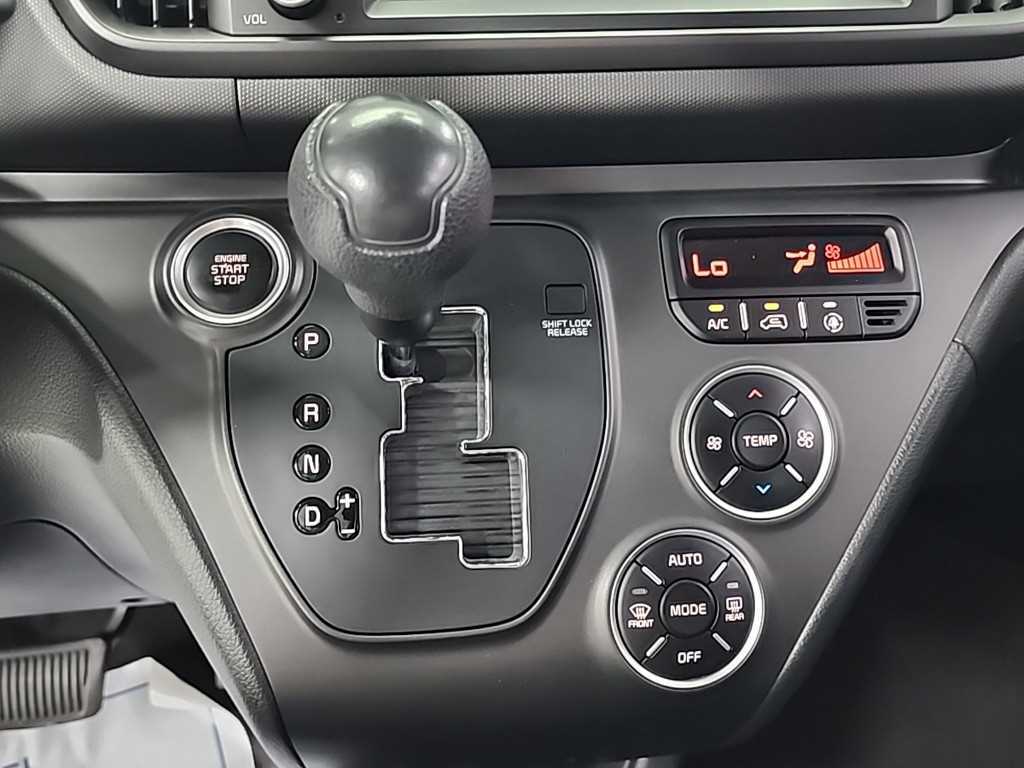 KIA Ray - Vista 8