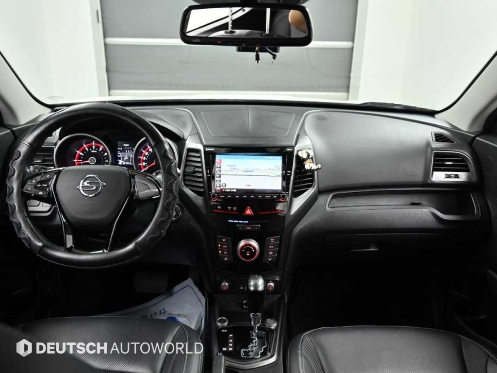 Ssangyong Tivoli - Vista 7