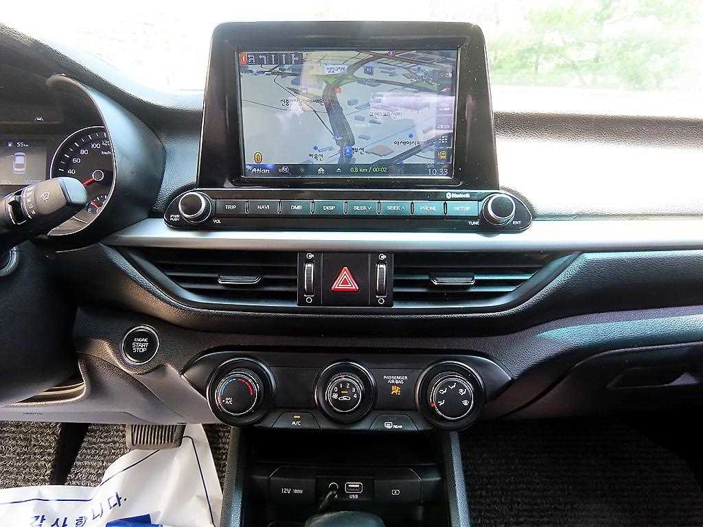 KIA K3 2019 Blanco - Importación desde Corea - HF Imports Iquique - Foto 13