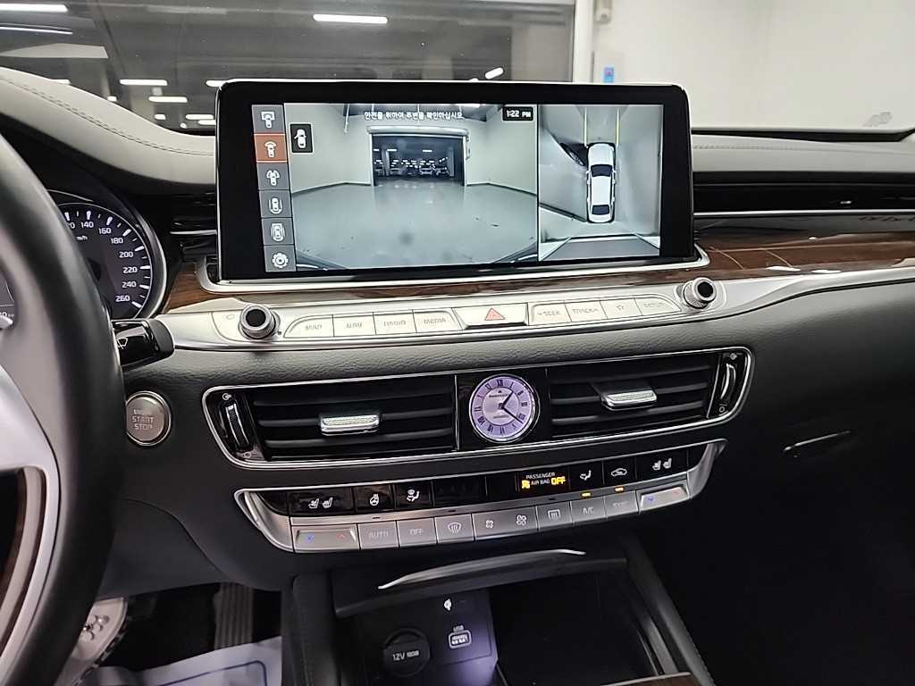 KIA K9 - Vista 10