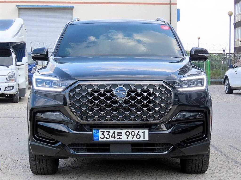 Ssangyong Rexton 2021 Negro - Importación desde Corea - HF Imports Iquique - Foto 1
