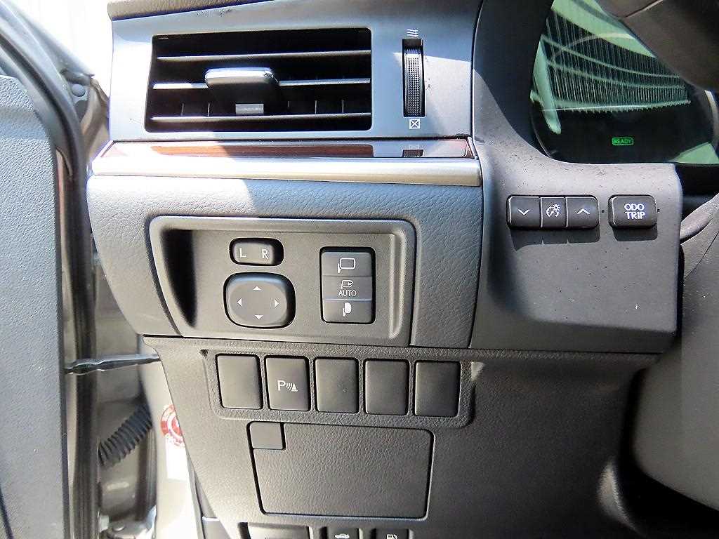 Lexus ES - Vista 12