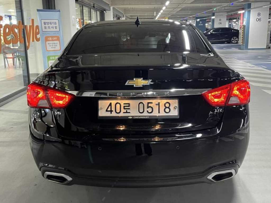 Chevrolet Impala - Vista 5