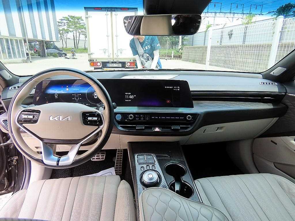 KIA K8 - Vista 7