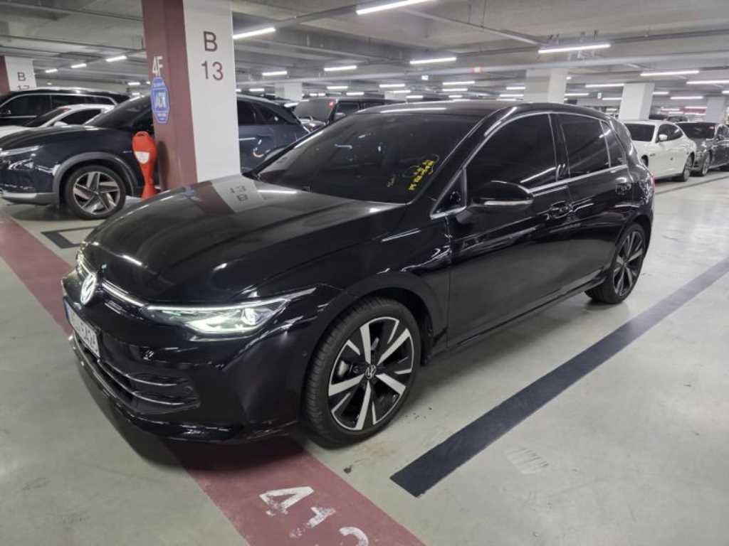 Volkswagen Golf - Vista 3
