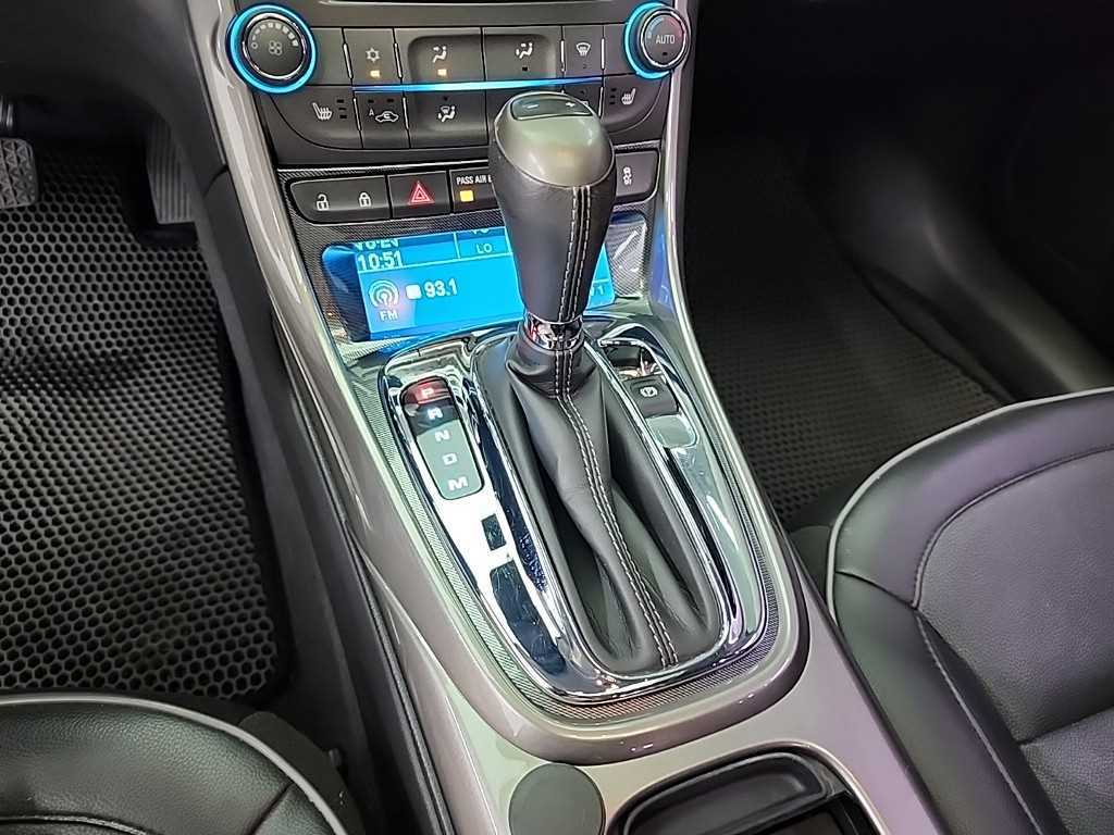 Chevrolet Malibu - Vista 8