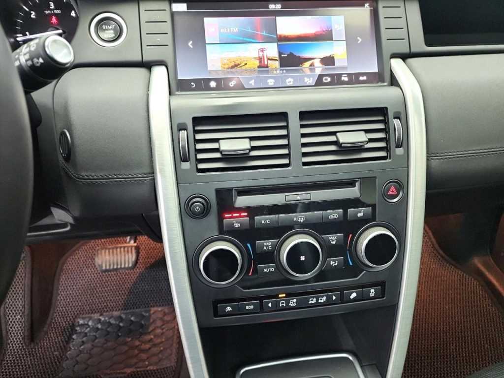 Land Rover Discovery Sports - Vista 10