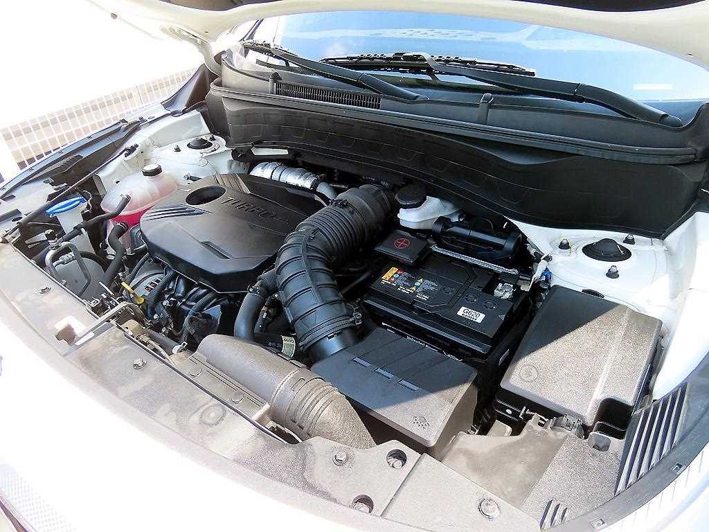 KIA Seltos 2022 Blanco - Importación desde Corea - HF Imports Iquique - Foto 19