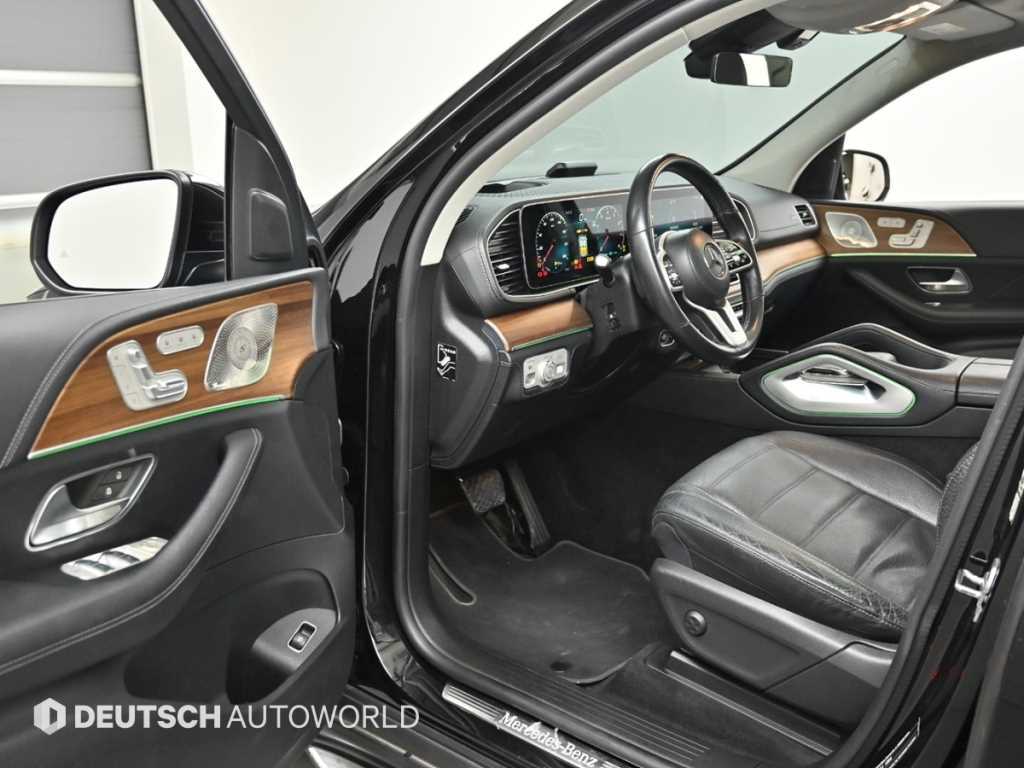 Mercedes Benz GLE Class - Vista 11