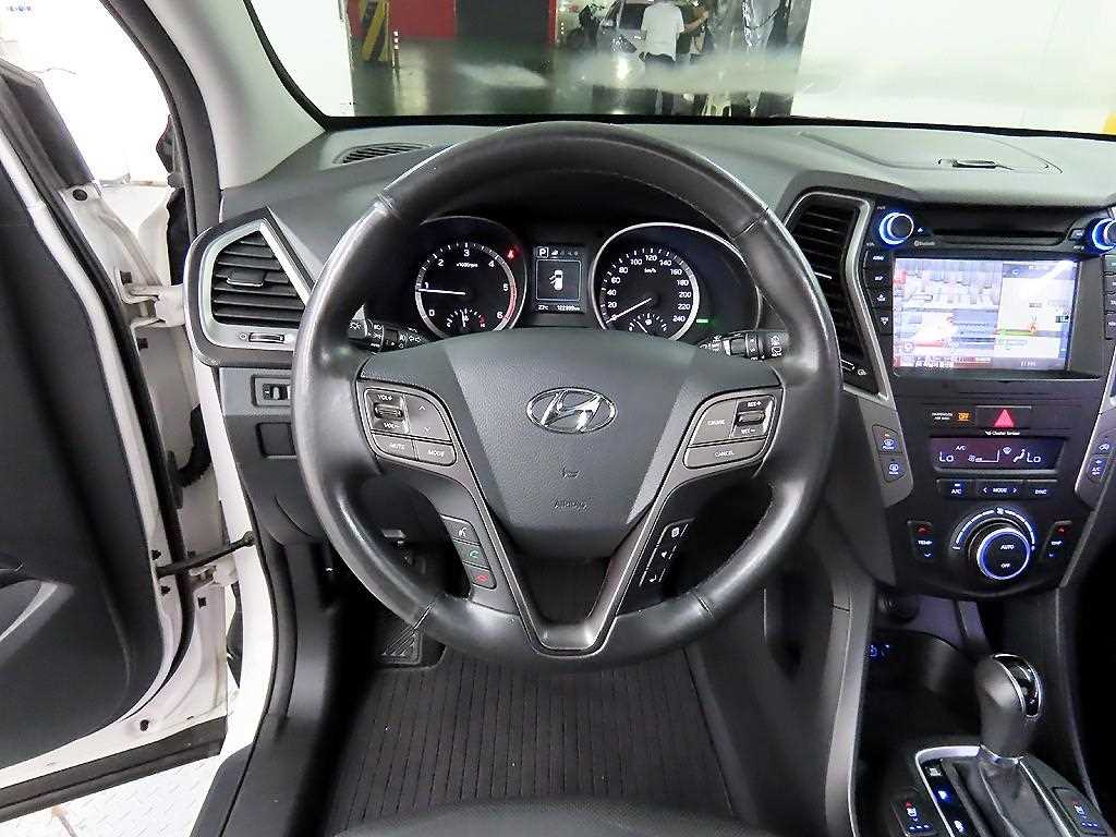 HYUNDAI Santa Fe - Vista 9