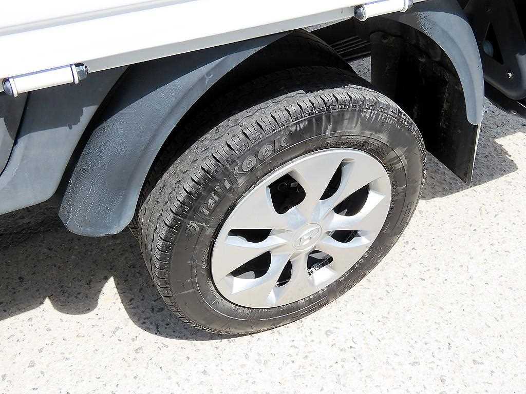 Small Truck Cargo (small) 2023 Blanco - Importación desde Corea - HF Imports Iquique - Foto 17