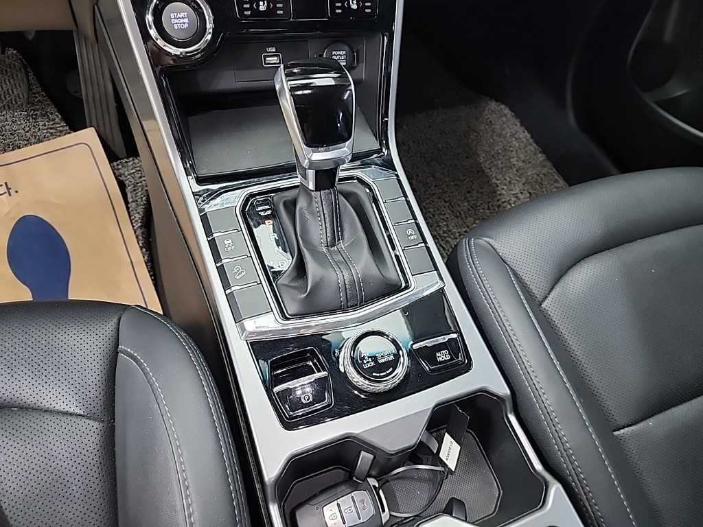 Ssangyong Korando - Vista 8