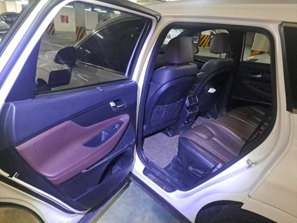 HYUNDAI Santa Fe - Vista 7
