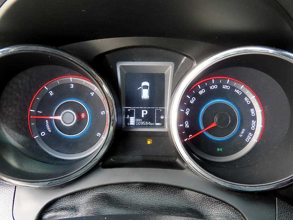 Ssangyong Tivoli - Vista 9