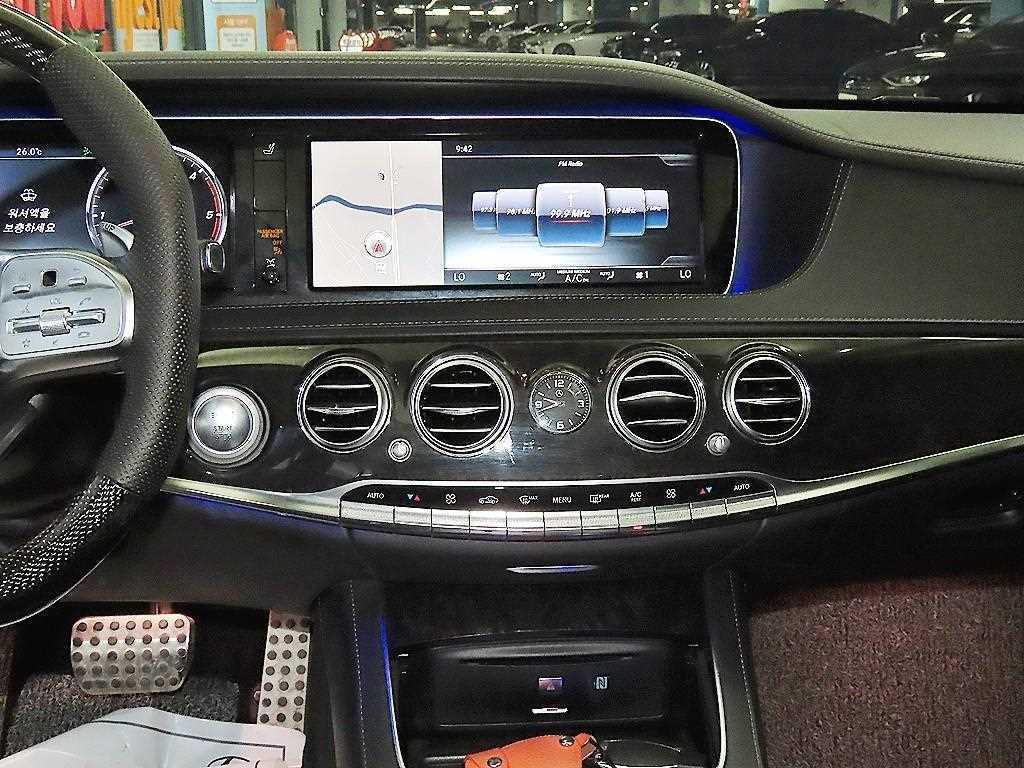 Mercedes Benz S Class - Vista 11