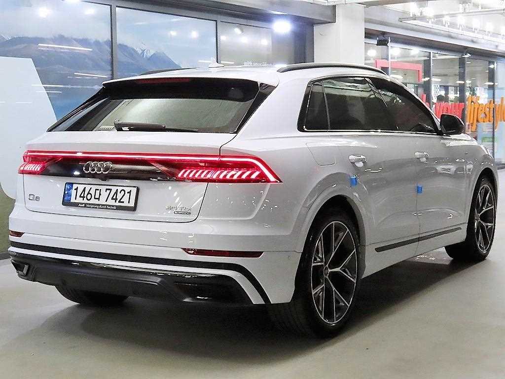 Audi Q8 - Vista 4