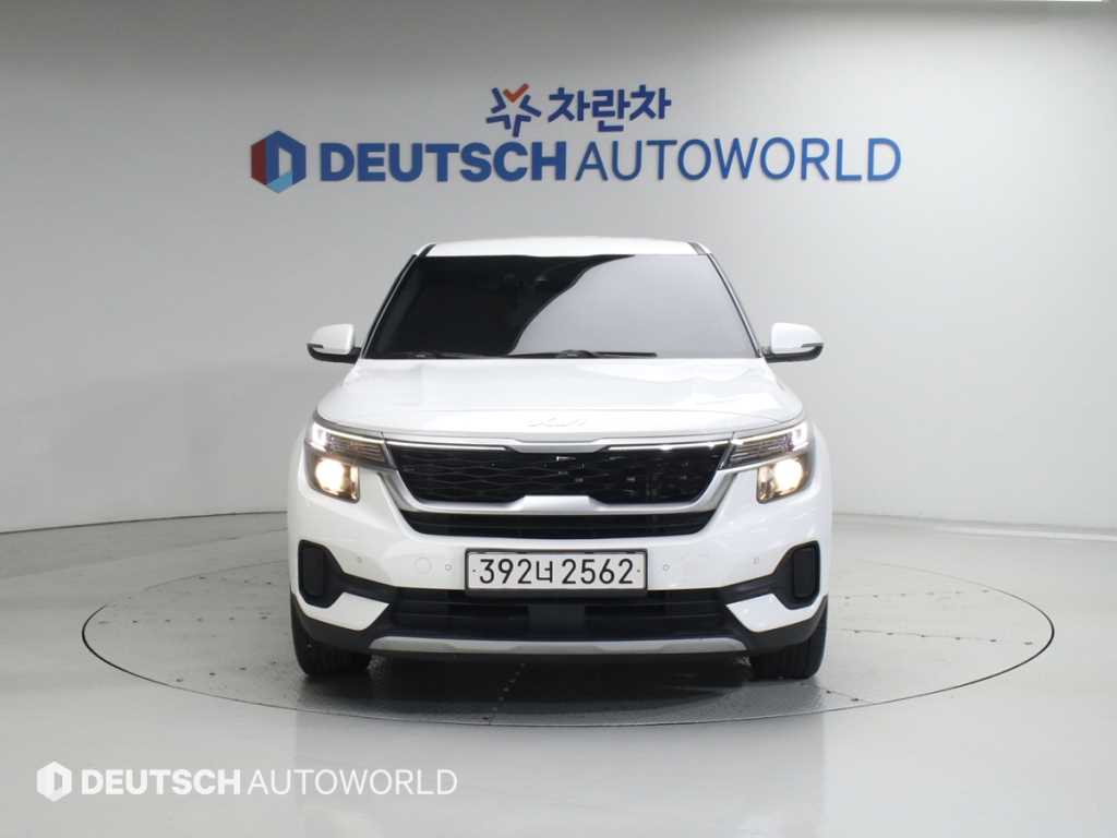KIA Seltos - Vista 3
