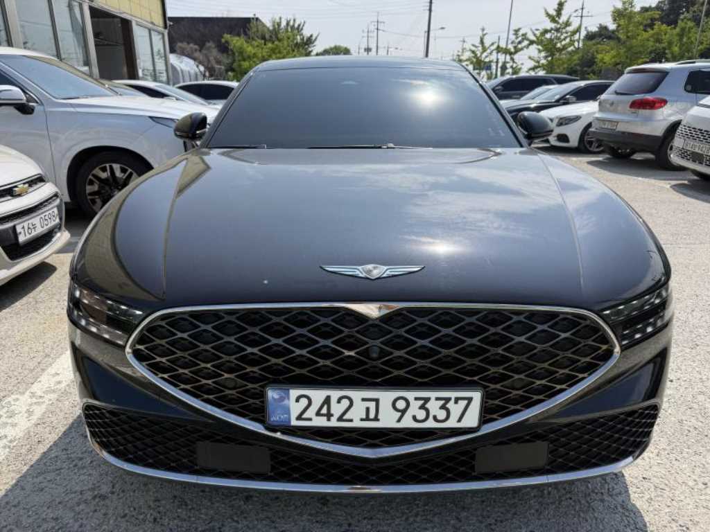 Genesis G90 - Vista 3