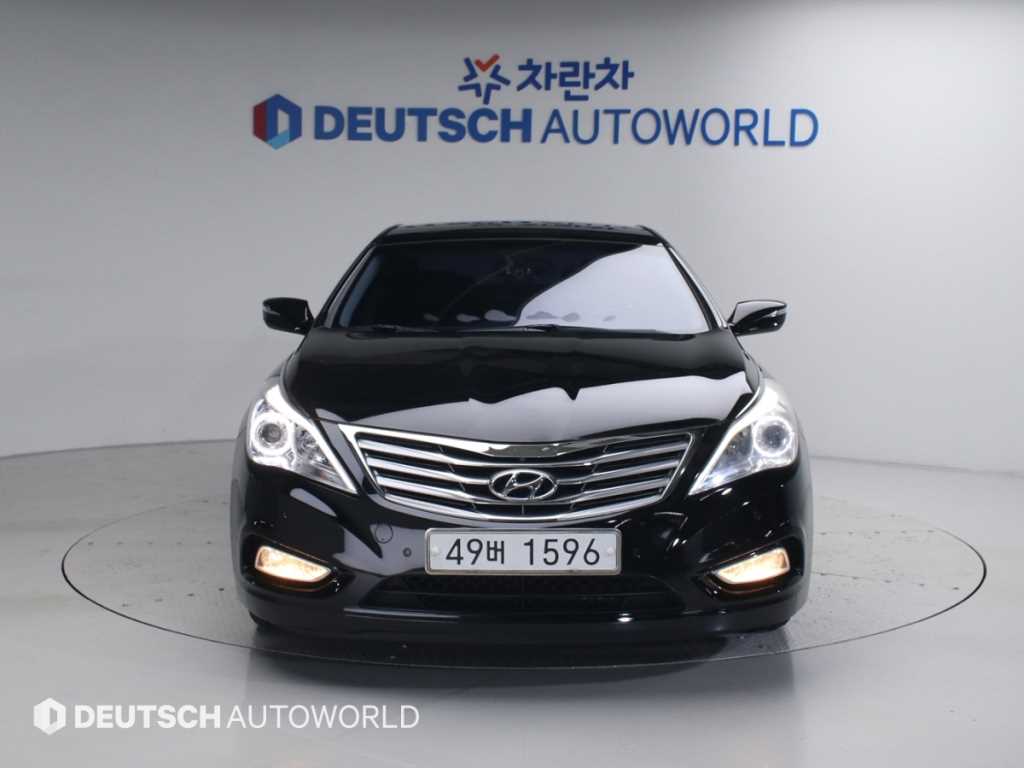 HYUNDAI Grandeur - Vista 3