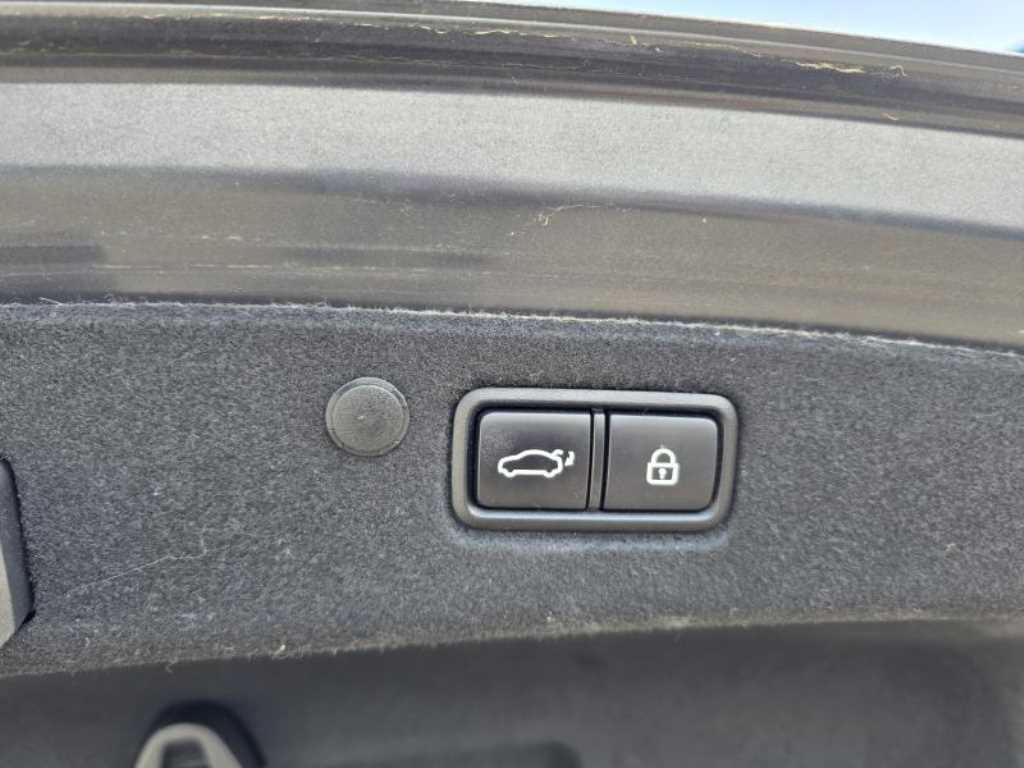 HYUNDAI Grandeur - Vista 6