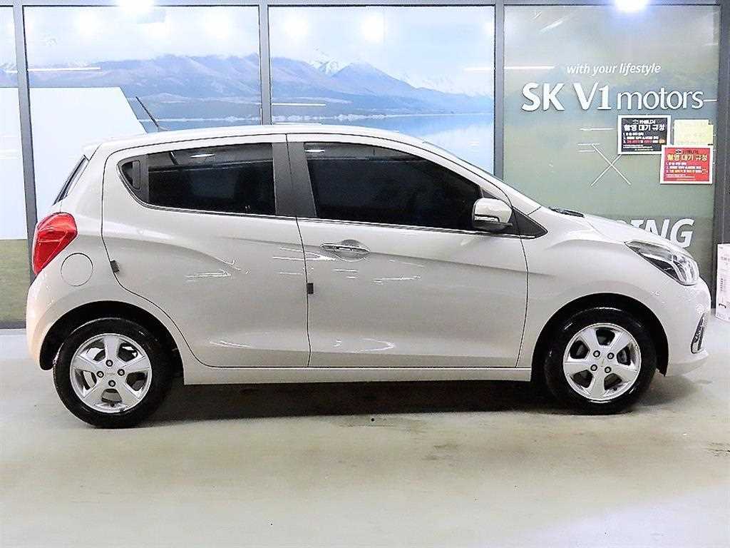 Chevrolet Spark - Vista 3