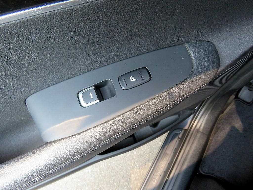KIA Sorento - Vista 9