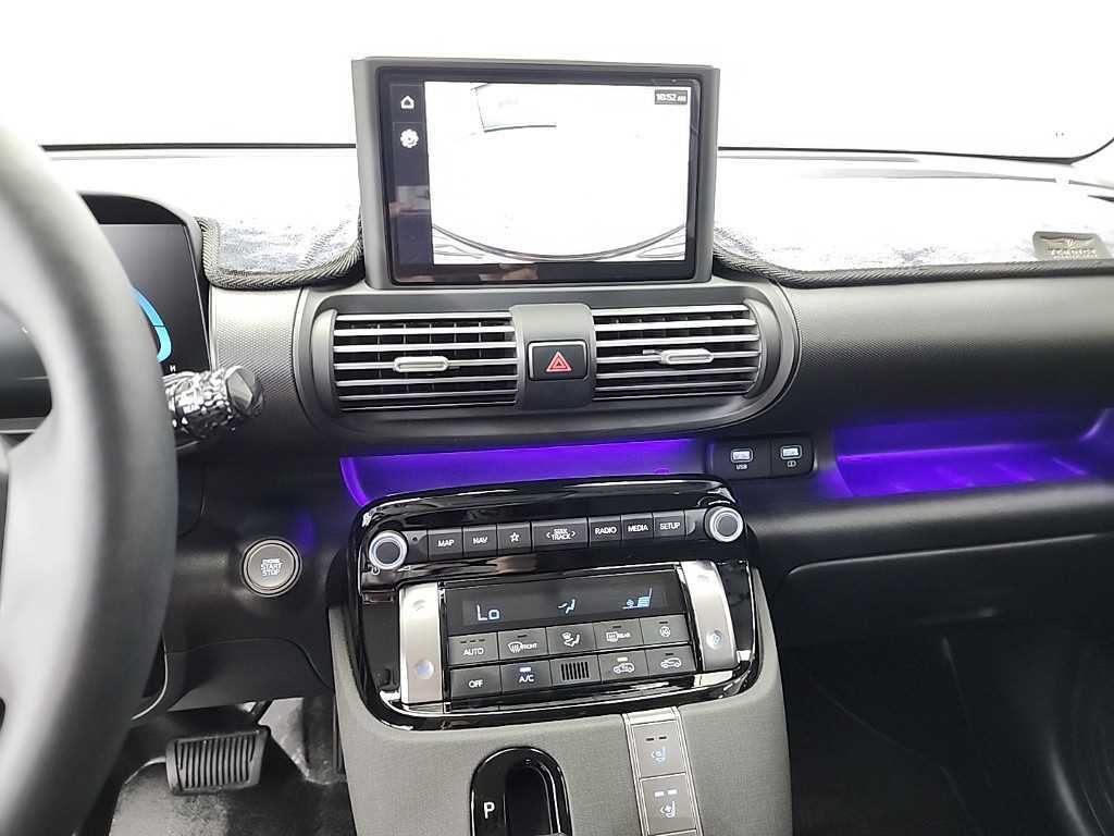 HYUNDAI Casper - Vista 10